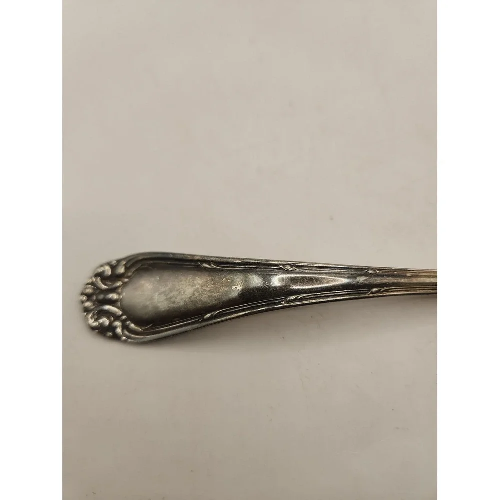 VINTAGE 1877 NIAGARA FALLS SILVER CO FANCY SAUCE GRAVY LADLE